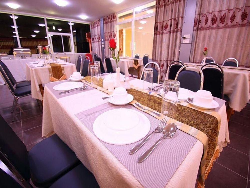 Royal Naung Yoe Hotel Mandalay Ngoại thất bức ảnh