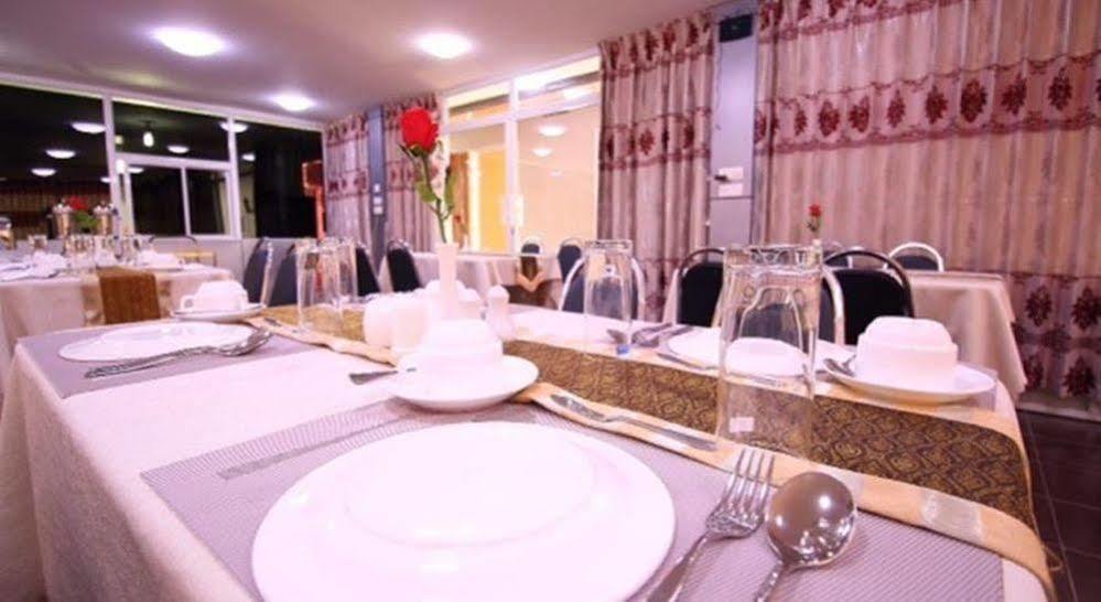 Royal Naung Yoe Hotel Mandalay Ngoại thất bức ảnh